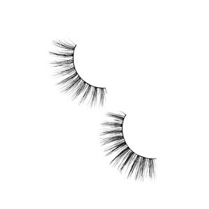 Strip lash! Natural great for any occasion ❤️